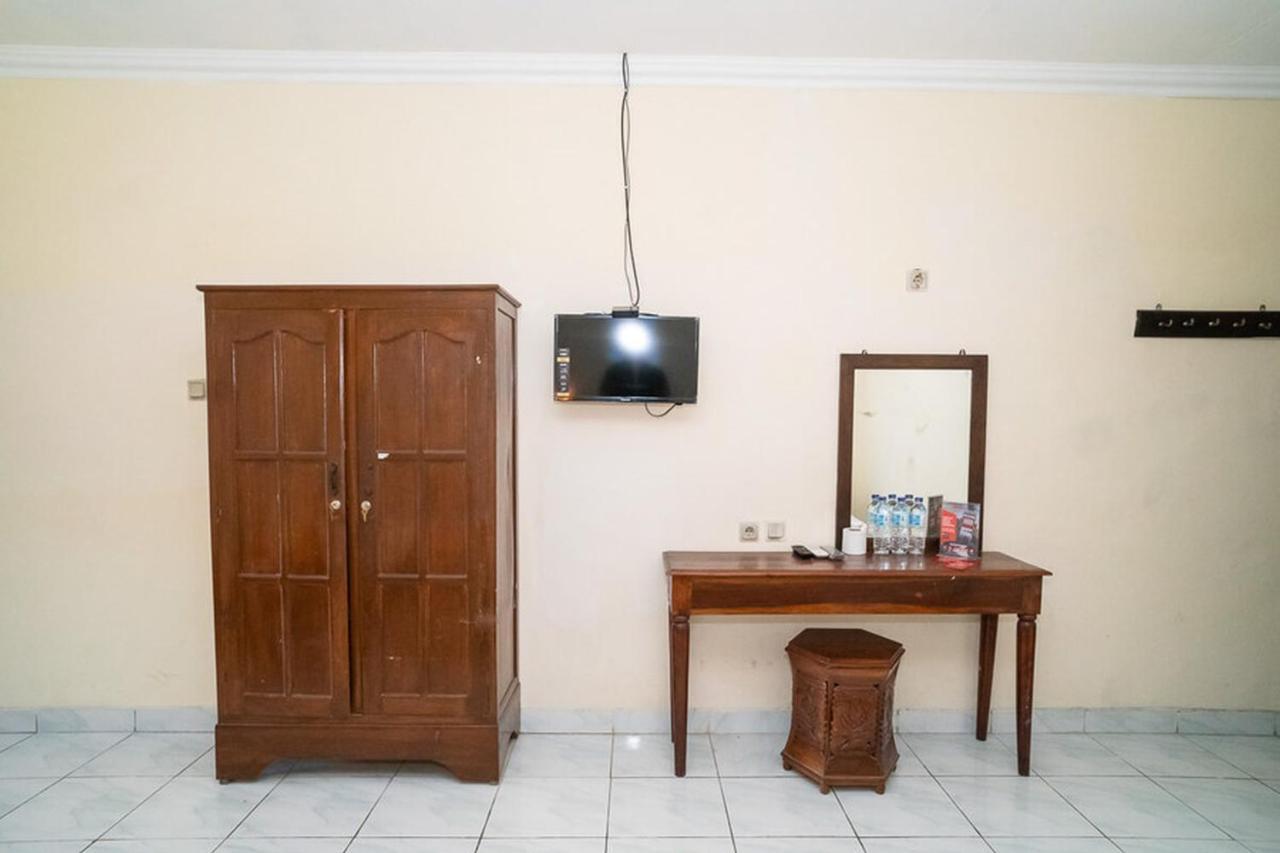 Reddoorz Near Kampus 3 Uty Yogyakarta Hotel Ngoại thất bức ảnh