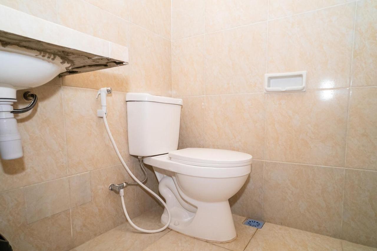 Reddoorz Near Kampus 3 Uty Yogyakarta Hotel Ngoại thất bức ảnh