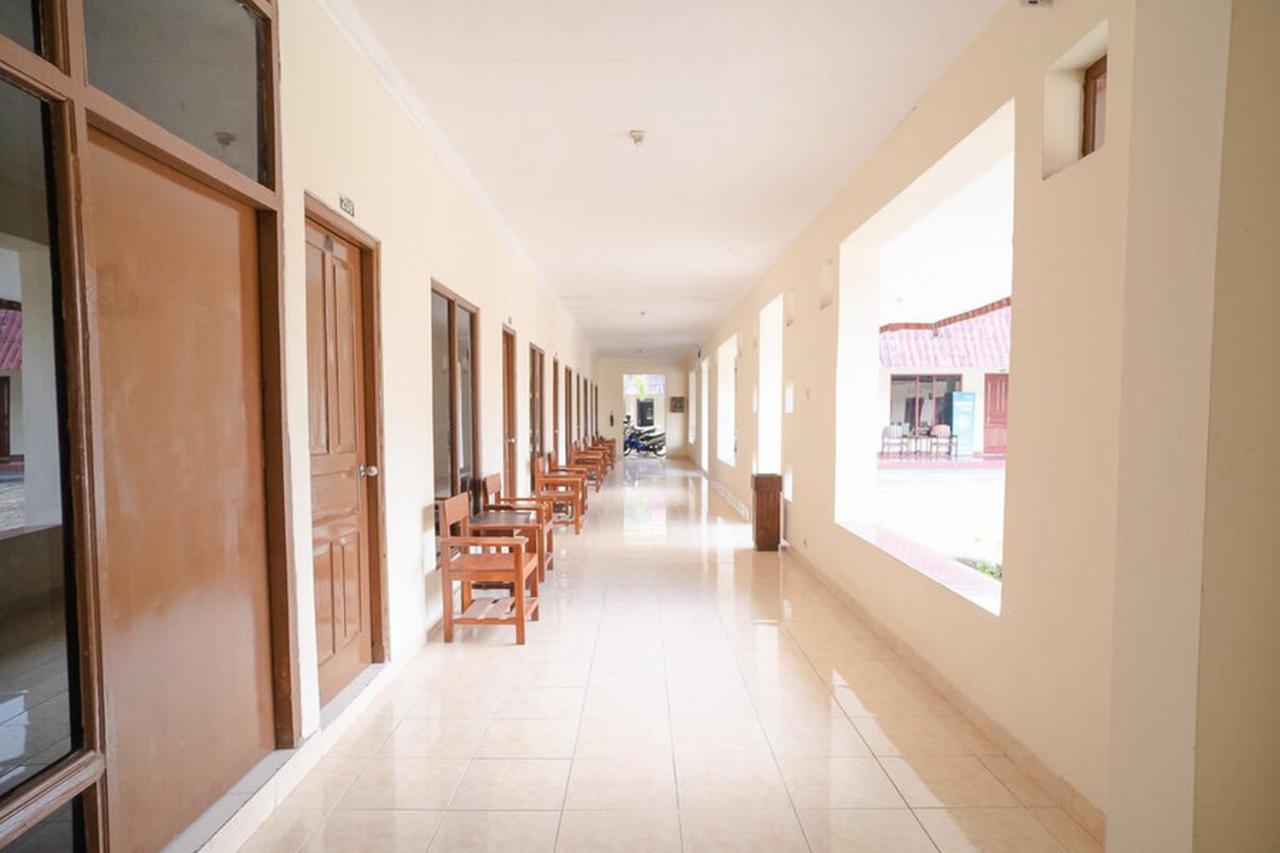 Reddoorz Near Kampus 3 Uty Yogyakarta Hotel Ngoại thất bức ảnh